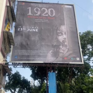 Ketaki Kulkarni Instagram - A year to the most beautiful memory of my life.
1920 gets an year old today! 🥺🤍

@krishnavbhatt @vikrampbhatt @maheshfilm