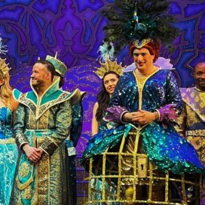 Kevin Clifton Instagram - Aladdin @marlowetheatre 
Off the charts audience last night!