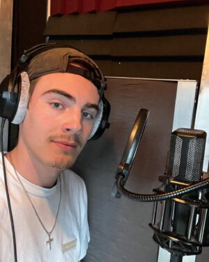 Kevin G. Quinn Instagram - Surpriseee I’ve been busy making an album for you.