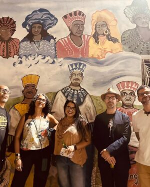 Kevin Johansen Instagram - San Agustín, Caracas. Gracias por el paseo @josedelgadoson @anadiazproductora @marivisague y Reynaldo y @giorodrigueztor