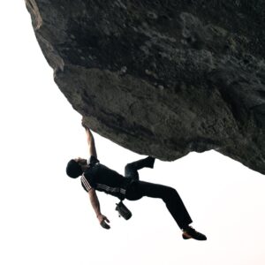 Kevin Jorgeson Instagram - I’ve been finding a lot of inspiration on our coastal sandstone lately. Being out there with the wind and the waves reminds me of a shoot I did with @billphelpsstudio a few years back. I thought he captured what it feels like out there pretty well, especially on a cloudy, moody day. Some inspiring projects on the horizon...