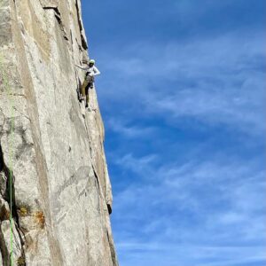 Kevin Jorgeson Instagram - All smiles during a fun day of cragging on The Nose with @sashadigiulian. Got crowded fast but nobody seemed to mind since we were all enjoying one of the best rock climbs ever! Can’t wait for more.
