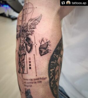 Kevin Kesar Instagram - Every tattoo I have is based on a story or experience I’ve endured over the course of my life.

All I’d like to say about this one for now is that it’s important for some of us to realize that we are currently living inside one of our answered prayers while we wait for the next ones to be answered.

There’s always a place for gratitude in every second of our lives.

Repost @tattoos.ap
・・・
Todays 🔥 work! 
Thanks for the trust🙏🏻 @realkillerkross 
.
.
@inkvitrus 
.
.
Dm me for appointments✨
#angeltattoo #wolftattoo #geometrictattoo #finelinetattoo #orlandotattooartist #floridatattooartist #lineworktattoo