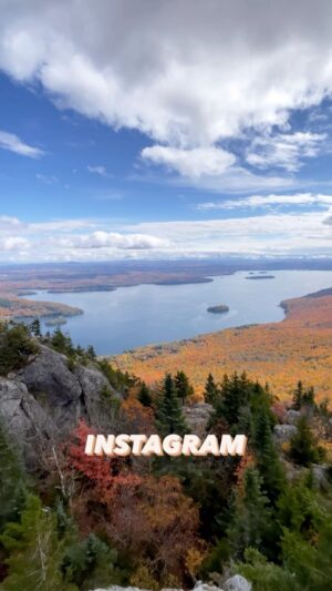 Kevin Lapierre Instagram - INSTAGRAM VS REALITY HIKING EDITION 🥾🏔️🍂🌲🍁🌳

En tout cas, on était pas les seuls à vouloir faire une petite randonnée pour l’Action de Grâce 😅

#instagramvsreality #hiking #hike #rando #randonnee #outdoors #pleinair