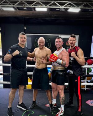 Kevin Lerena Instagram - Staying ready means you never have to scramble to get ready 😎 Even if it means you have to move around once a week with the lighter weight classes - light heavyweights and cruiserweights ! One thing it can do is enhance your hand speed and agility in the ring because you have to stay sharp⚡️ It’s not always about hitting the guys heads off - it’s a greater feeling knowing that I can turn it up whenever I want 📈 Every spar session becomes an opportunity to strategise and refine techniques and LEARN 🥊 Understanding and growing in this sport reveals all 🦾 Stay Ready Boyz  #BoxingLife