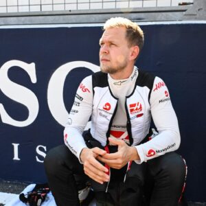 Kevin Magnussen Instagram - Tricky weekend in Japan. However, our pace was better than expected, we finished close to the points – that’s encouraging and gives some hope for coming races 👊 #HaasF1 #JapaneseGP