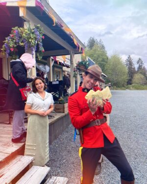 Kevin McGarry Instagram - Expectations vs reality. WCTH Season 11 #hearties ❤️