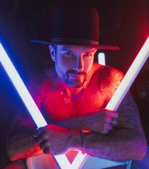 Kevin McNamara Instagram - Neon Cowboy. 
•
(Favorite Shot?)
•
📸: @jhairguerrero 
#fit #fitness #print #fitfam #fitspo #fitnessmotivation #fitnessjourney #tattoo #tattoos #guyswithtattoos #inked #ink #model #malemodel #vibes #neon #hat #style #fashion #artist #art