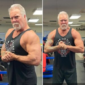 Kevin Nash Instagram - Grinding thur chest today. Keto is killing my pump. Really happy just still being able to train.