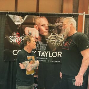 Kevin Nash Instagram - Got to spend a moment with @coreytaylor today. One of our favorite artists in the Nash household