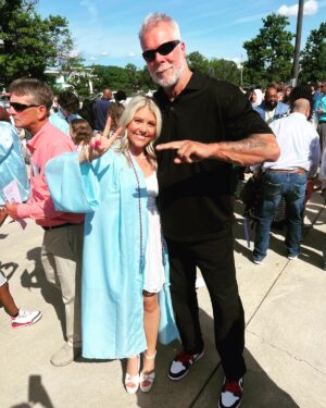 Kevin Nash Instagram - So proud of my beautiful niece who graduated from High School today.Off to Tuscaloosa next for college, "Roll Tide"