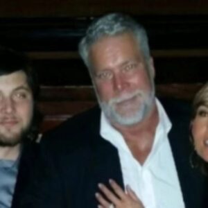 Kevin Nash Instagram - Happy Birthday Tamara. I wanted to make sure T-man was in the photo. Thank you putting up with me for 37 years. I love you