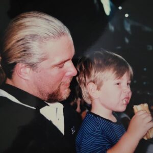 Kevin Nash Instagram - Going to the Diamondbacks game tonight. This was T's first game and hot dog. This will definitely test my emotions. He was a big boy. Look at his wrists and hands. My buddy ❤️