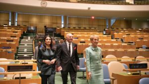 Kevin O'Leary Instagram - The #GlobalGoals are a blueprint for a better, more just and equal world. We all need to #ActNow and work together to make them a reality.

We all have a part to play. Speak up and take action with me (link in bio to learn more). 

@UnitedNations @SharkTankABC @SPTV

#ActNow #GlobalGoals #OurCommonFuture