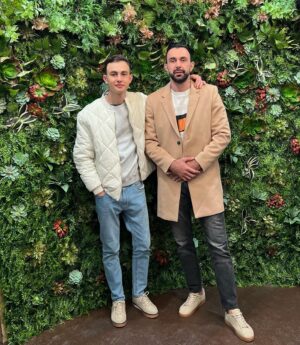 Khadzhimurat Bestaev Instagram - Finally my brother made it here. 
13 Years apart @mukharbek_bestaev 
New chapter has began. 

13 лет на разных континентах 
И вот настал тот день когда братья снова в одном месте. #младший 

#khadzhibest #brothers #youngbrother #lifelong #newchapter #bigboy #man #style #fashion #zara #zaramen #rayban #versace #братья