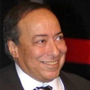 Khaled El Nabawy Instagram - مع السلامة و ألف رحمة و نور عليك🙏 صلاح السعدني النجم الفنان الكبير ، المحب للجميع ، عنوان السلام النفسي ، الشغل معاك كان علام و الإنصات لك في أي مجلس متعة .. مع السلامة و ألف رحمة يا رب 🙏🙏🙏