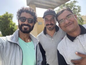 Khaled El Nabawy Instagram - صباح النور على #أسيادنا_الخادمين اللي بيشتغلوا حتى في العيد ❤️