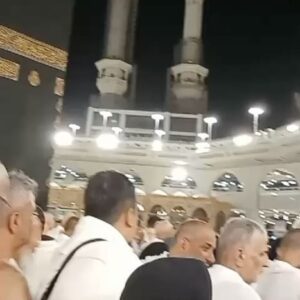 Khaled El Sawy Instagram - السيدة الرائعة والدة أخي احمد عفيفي من شباب الانتاج المحترمين بجد ، ماقابلتهاش إلا عبر دعوتها لي لله في لله ، تأثرت حتى الدمع 🥹 شكرا يا امي ❣️