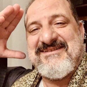 Khaled El Sawy Instagram - بقالي مدة بتابع بس محدود التفاعل مع التعليقات عالنت، المسا والتحية دول لأحبابي عالانستجرام بالذات لانه اخر العنقود ملحقنيش رغاي، ولانه سكر معقود بنفسيات صافية لي ودم خفي💓💘💕