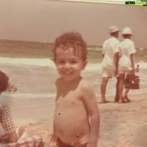Khaled Sarhan Instagram - صورتي وانا صغير 😅