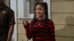 Khali Daniya-Renee Spraggins Instagram - We just gone act like the episodes came out today 😂GO STREAM THE NEW EPISODES OF THE UPSHAWS !!!