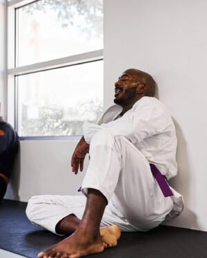 Khalil Rountree Jr. Instagram - All my guard pullers drop a 💜😂

Thank you @rafaeldomingosjj and @teamdomingoslv for the promotion. It’s been great learning and improving over last year or so. Excited for all the new techniques to come! #nomakeafriend #shoyoroll