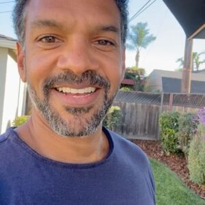 Khary Payton Instagram - I’m back on Cameo to celebrate the holidays and my new show Encounter Party! TWO EPISODE PREMIERE TONITE and Friday 6pm & 9pm Pacific/ 9pm & midnight Eastern! 22 1-hour episodes of Dungeons and Dragons! I love it and I know you will too! Check @encounter_party to find the easiest way to watch!! (Link to Cameo in my bio)