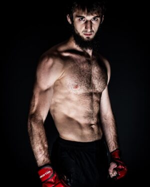 Khasan Magomedsharipov Instagram - Мы в весе Альхамдулиллах. @bukaboxing
