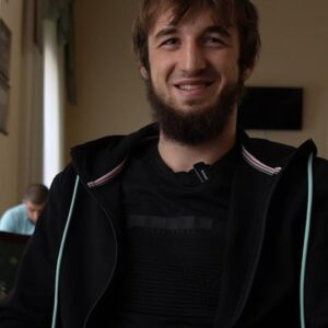Khasan Magomedsharipov Instagram - Хасан Магомедшарипов на месте, готов к схватке по вольной борьбе на коротком уведомлении против Евгения Игнатьева 

Уже в эту субботу, 10 июня
г.Москва
УСК "Крылья советов"

Билеты в продаже
Ссылка на билеты в описании профиля @ligawolnik 
#wolnik10 #коверпокажет