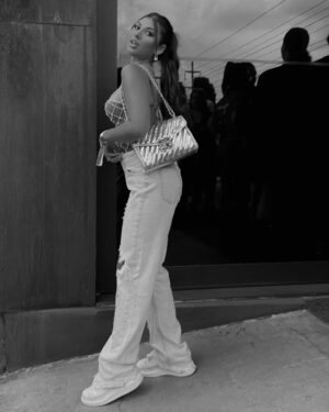 Khiara Italia Instagram - Lookinho pra curtir o dia em SP🦋