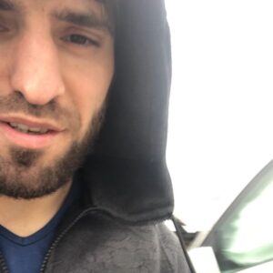 Khusein Khaliev Instagram - Доброго всем дня! Прошу за меня не переживать я Жив и здоров АЛЬХЬАМДУЛИЛЛАХ1 . АХМАТ СИЛА!👍🏻 АЛЛАХ1У АКБАР☝🏻