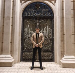 Kian Barazandeh Instagram - 👑 𝐿𝒾𝒻𝑒𝓈𝓉𝓎𝓁𝑒
I'm not like a BOSS, I'm the BOSS. 🔝🏴‍☠️
