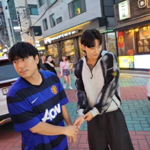 Kian84 Instagram - 어색한 두사람