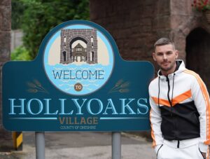 Kieron Richardson Instagram - After a year away ste is back in a tracksuit and I couldn't be more happy to see what's to come 😘