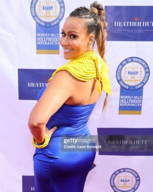 Kiki Haynes Instagram - Red carpet magic always makes me smile 📸

Thank you @premierconceptspr and @naacptheatreawards for including me to be a part of your lovely event and thank you to my girl @yesnadineellis for always thinking of me 💞. 
#Pose #Smile #Shine