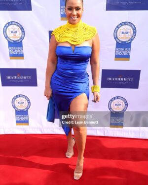 Kiki Haynes Instagram - Red carpet magic always makes me smile 📸

Thank you @premierconceptspr and @naacptheatreawards for including me to be a part of your lovely event and thank you to my girl @yesnadineellis for always thinking of me 💞. 
#Pose #Smile #Shine