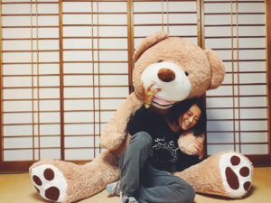 Kiki Sukezane Instagram - Thank you for all the birthday wishes! I feel like I just had my last birthday😂
Last year went so fast but, at the same time, I felt it was so slow.
Such a crazy year we all had.

I hope everything is going to be better soon for everyone everywhere!!!

三十二歳になりました
今年は私にとってインプットの歳。
華やかな年にはなりませんが、
新しい事を沢山学び、種まきに備えた種を探す旅に出たいと思います。

30代ワクワクするぜ🤩