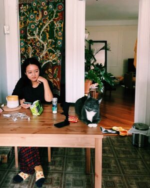 Kiki Sukezane Instagram - ムシャ　ムシャ　ムシャ

with Musha again

#catslife #NY