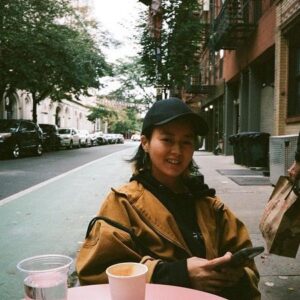 Kiki Sukezane Instagram - Photo by @mikimou5e 
#NY #nylife 

NYに住み始めて、早くも５ヶ月
NYでのFujisan(軽トラ)の運転にも慣れてきました。

顔面は後遺症が残っていますが、オリジナルの個性として生かし
来年頭から、アクティング業復活しますので、暖かく見守って頂けるとありがたいです😜

海外で仕事がしたいアクター、またはアクターを目指す人の為のキャリアコーチングもオンラインでやってますので
興味がある方はアカウントに貼ってるリンクからチェックしてみてね😁