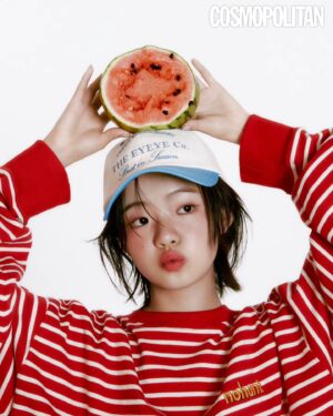 Kim Bo-min Instagram - @cosmopolitankorea 

더 다양한 사진과 인터뷰는 코스모폴리탄 7월호에서 만날수 있어요❤️

#kimsia