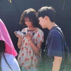 Kim Bo-min Instagram - 이번 주말은 스위트홈시즌2와 함께🫶

#sweethome2 #kimsia @netflixkr