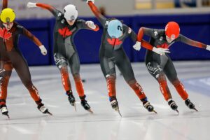 Kim Boutin Instagram - Voici une belle photo qui représente très bien le niveau que nous avons eu au championnat canadien cette fin de semaine 👌🏼🤩 

1500 🥇
1500 🥇 
1000 🥈
1000🥈 
500 🥈
500🥉

Je ne serai pas de la partie pour les prochaines coupes du monde, mais soyez assuré que je vais revenir en force après mon stage de cette automne 🍂 ! 

Au plaisir de vous revoir en Janvier 🇨🇦🍁

Merci à tous ceux qui me soutiennent dans ce processus 🙏📚 @oeufquebec @jamcharity @coopervisioncanada  @irisvisualgroup @thibaultgmdesherbrooke @novia.longueuil @ssc_pvc