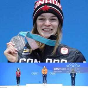 Kim Boutin Instagram - □ like it was yesterday 🥈
#oneyearago #olympic #shorttrack #teamcanada🇨🇦 #onehanddown