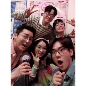 Kim Dae-myung Instagram - #슬기로운의사생활 그리고 내 친구들😊