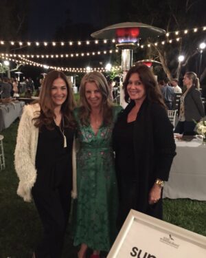 Kim Delaney Instagram - #tbt #charity #childrensactionnetwork @jennifer Perry @sara weinstock