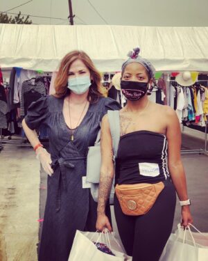 Kim Delaney Instagram - Foster Pop Up Shopping today. One of my longtime favorite charities 
@childrensactionnetwork along with @thefosternation and @makegoodinc taking care of kids aging out with new clothes to help them on their #journey #childrensactionnetwork #thefosternation #makegoodinc #goodvibes #happyfaces #funday