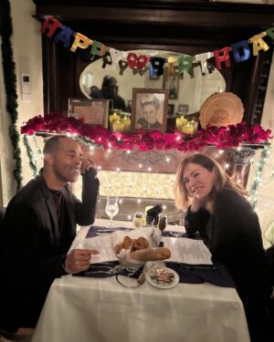 Kim Delaney Instagram - Birthday night, one more cause it was so great! Lots of love 💚💍💚