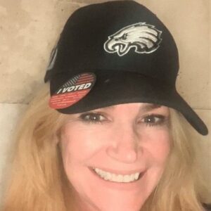Kim Delaney Instagram - #VOTE #GOVOTE #GOBIRDS #PHILLY