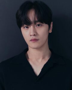 Actor Kim Do-wan HD Instagram Photos and Wallpapers April 2022