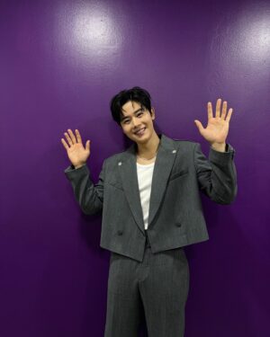 Kim Dong-jun Instagram - 🍇